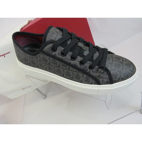 NIB FERRAGAMO ANSON GRAY COATED CANVAS GANCINI LOGO PRINT BLACK SNEAKERS 11.5 main image 12